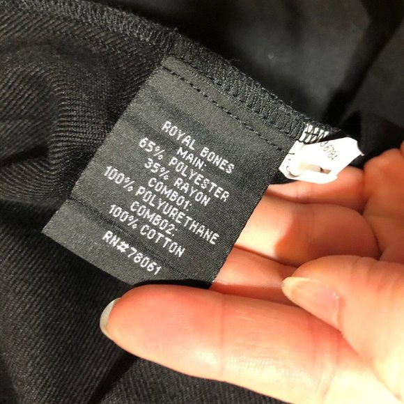 Royal Bones Daang Goodman Womens Large Black Pleated Mini Skirt Chain Punk Goth - Picture 9 of 12